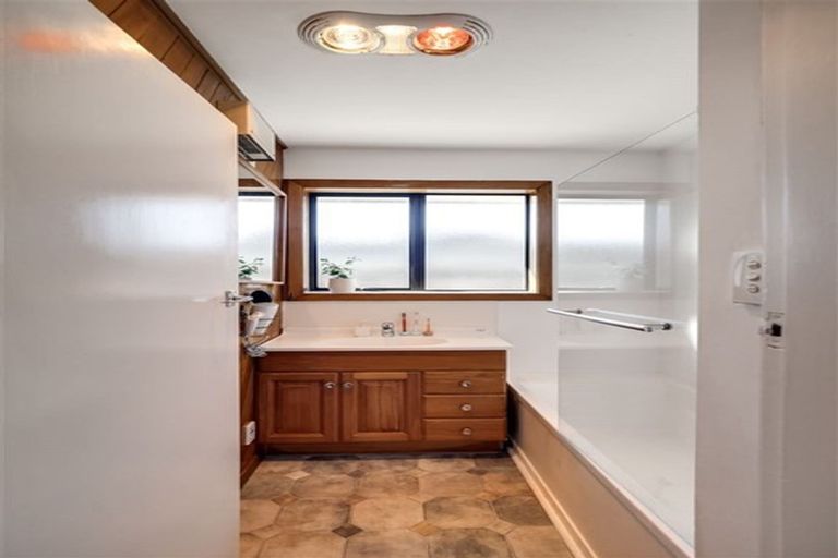 Photo of property in 73 Grampian Street, Casebrook, Christchurch, 8051