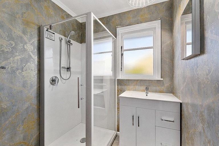 Photo of property in 18 Vivian Street, Burwood, Christchurch, 8083