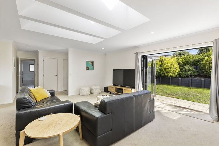 Photo of property in 93 Te Puia Drive, Aotea, Porirua, 5024