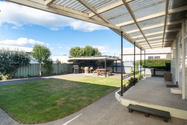 Photo of property in 2a Hinton Road, Taradale, Napier, 4112