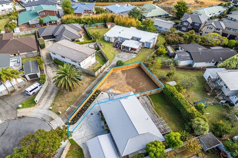 Photo of property in 13a Edgar Pearce Place, Howick, Auckland, 2014
