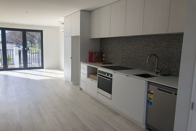 Photo of property in 6/214 Hereford Street, Christchurch Central, Christchurch, 8011