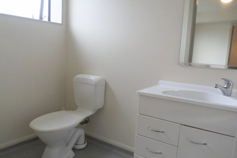 Photo of property in Southern Cross Apartments, 212/35u Abel Smith Street, Te Aro, Wellington, 6011