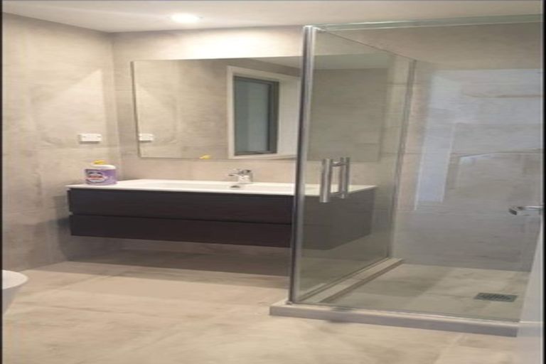 Photo of property in 2 Ridgeview Close, Red Beach, 0932