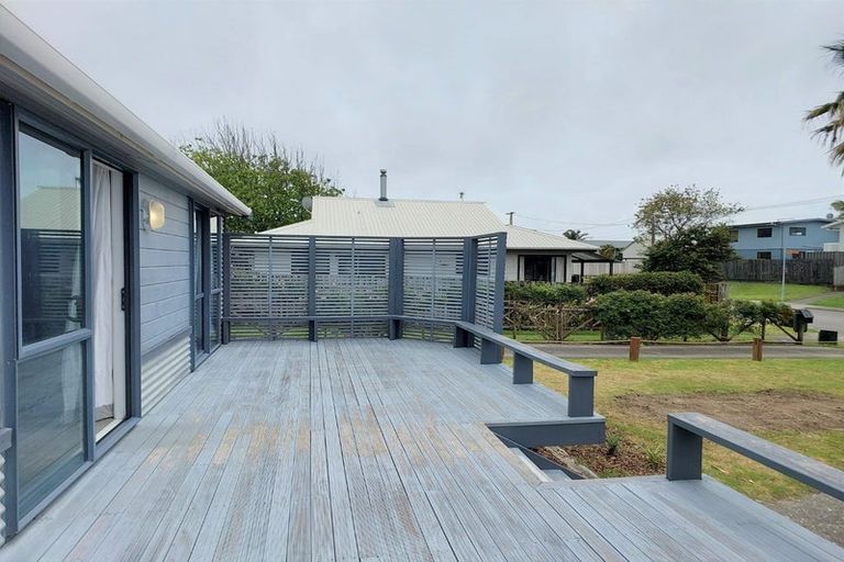 Photo of property in 40a Simpson Road, Papamoa Beach, Papamoa, 3118