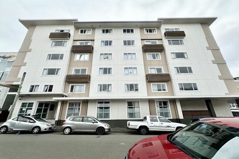 Photo of property in Martin Square Apartments, 506/20 Martin Square, Te Aro, Wellington, 6011