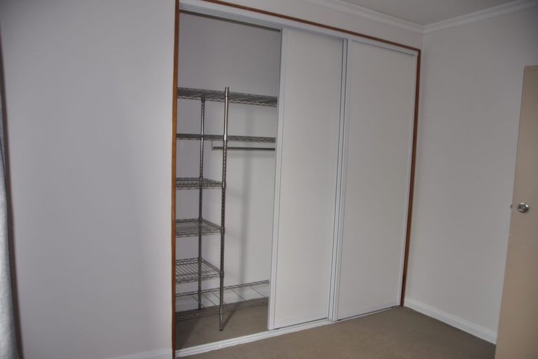 Photo of property in 129 Kia Ora Road, Beach Haven, Auckland, 0626