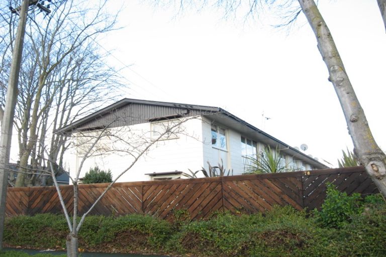 Photo of property in 6/78 Holly Road, St Albans, Christchurch, 8014