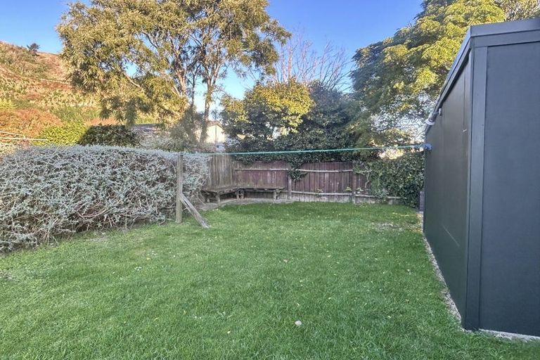 Photo of property in 9 He Awa Crescent, Waikanae, 5036