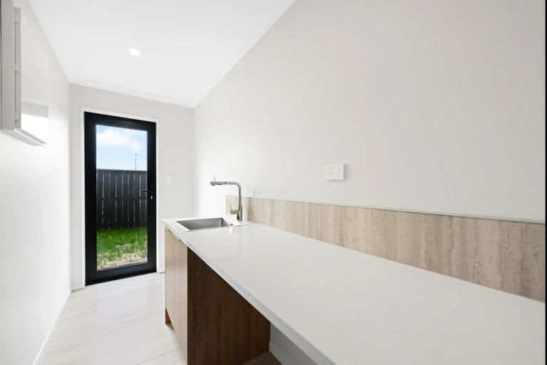 Photo of property in 24 Gaylard Avenue, Chartwell, 3210