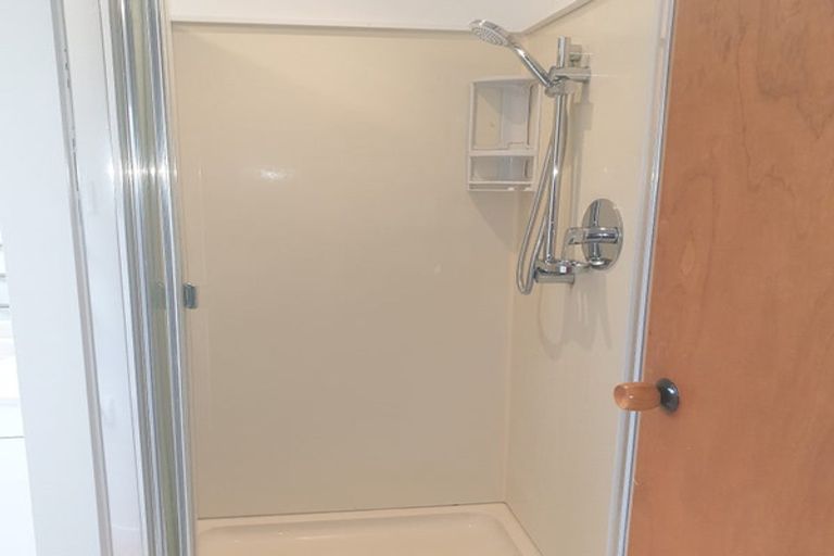 Photo of property in 12b Churchill Terrace, Waiuku, 2123