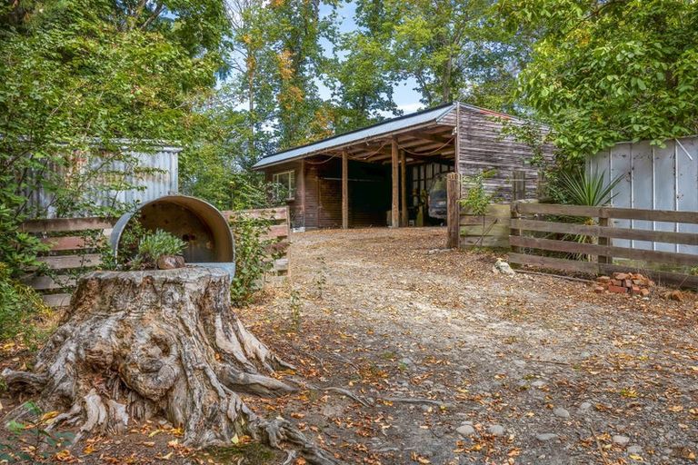 Photo of property in 186 Summerhill Road, Cust, Rangiora, 7471