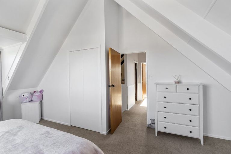 Photo of property in 9 Orielton Place, Gleniti, Timaru, 7910