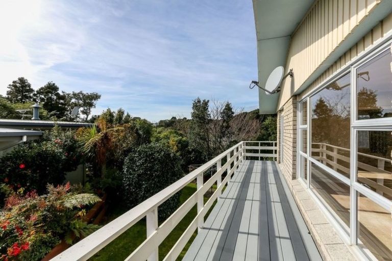 Photo of property in 10 Te Mara Place, Merrilands, New Plymouth, 4312