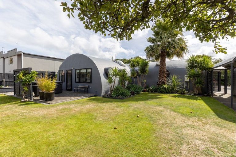Photo of property in 8 Kings Court, Roslyn, Palmerston North, 4414