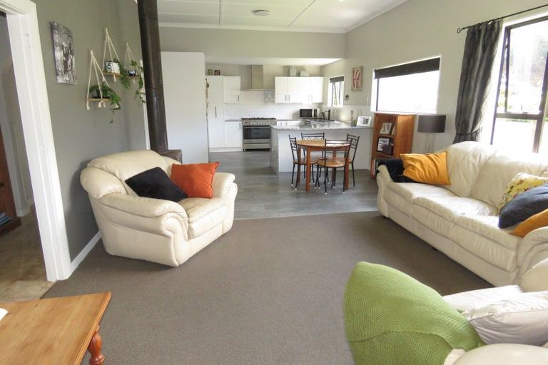 Photo of property in 32- 34 Coal Street, Reefton, 7830