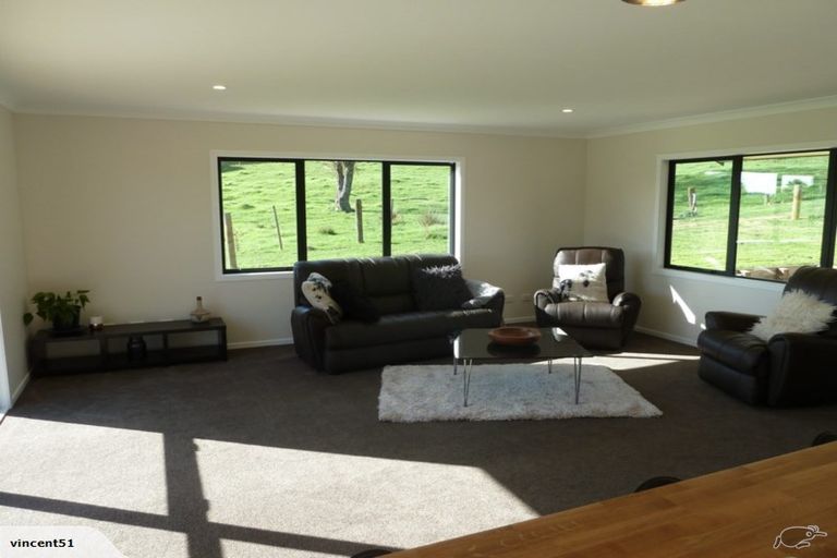 Photo of property in 364 Gumtown Road, Te Kamo, Kamo, 0185