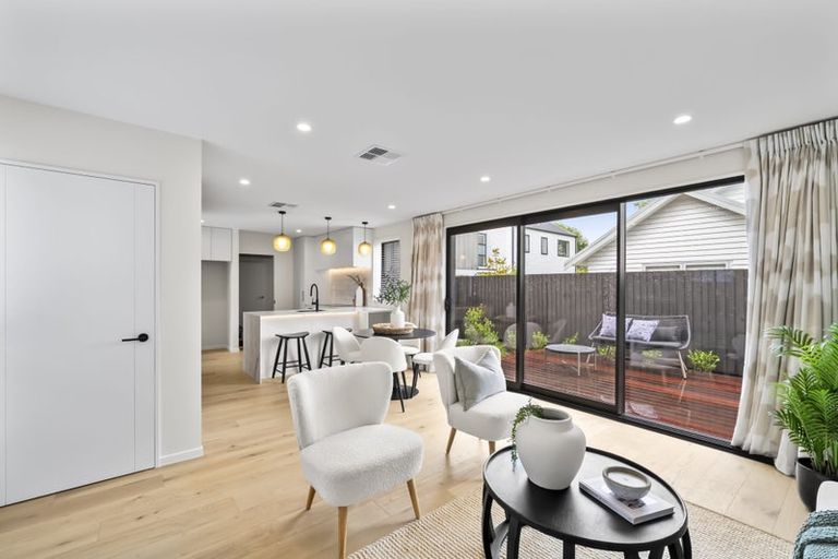 Photo of property in 6/92 Tennyson Street, Sydenham, Christchurch, 8023