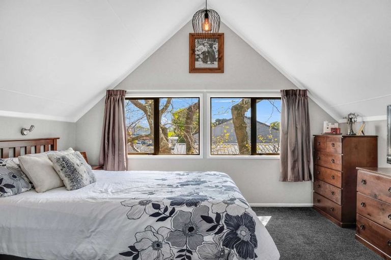 Photo of property in 4 Charisma Court, Kelvin Grove, Palmerston North, 4414