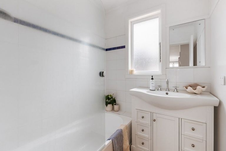 Photo of property in 1018a Papamoa Beach Road, Papamoa Beach, Papamoa, 3118