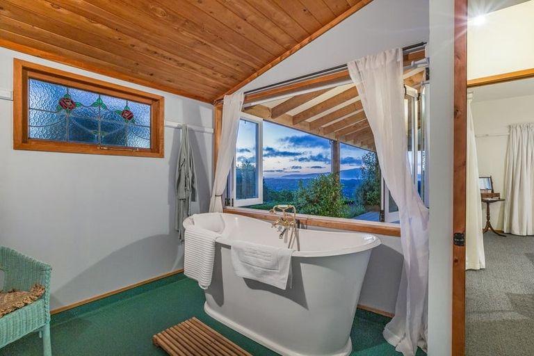 Photo of property in 18b Kea Street, Waikanae, 5036