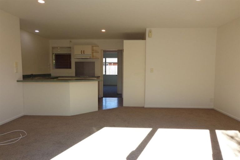 Photo of property in 93b Peverel Street, Riccarton, Christchurch, 8041