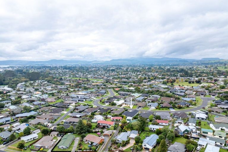 Photo of property in 41 Hamon Place, Pukehangi, Rotorua, 3015