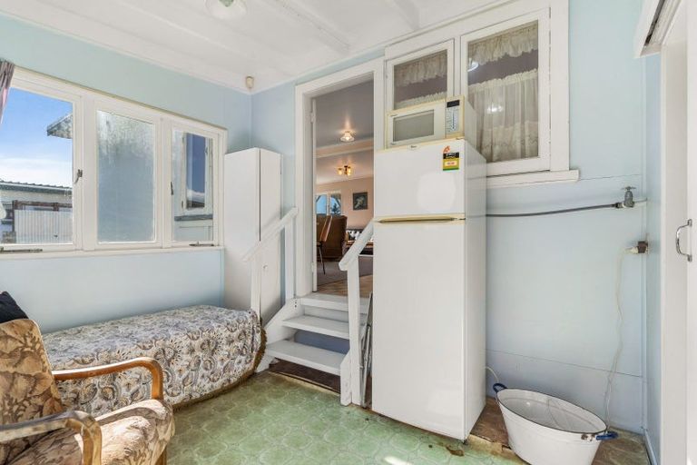 Photo of property in 109 Mary Road, Whangamata, 3620