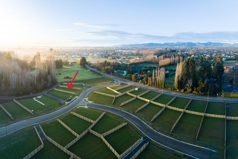 Photo of property in 10 Meadow Stream Drive, Casebrook, Christchurch, 8051