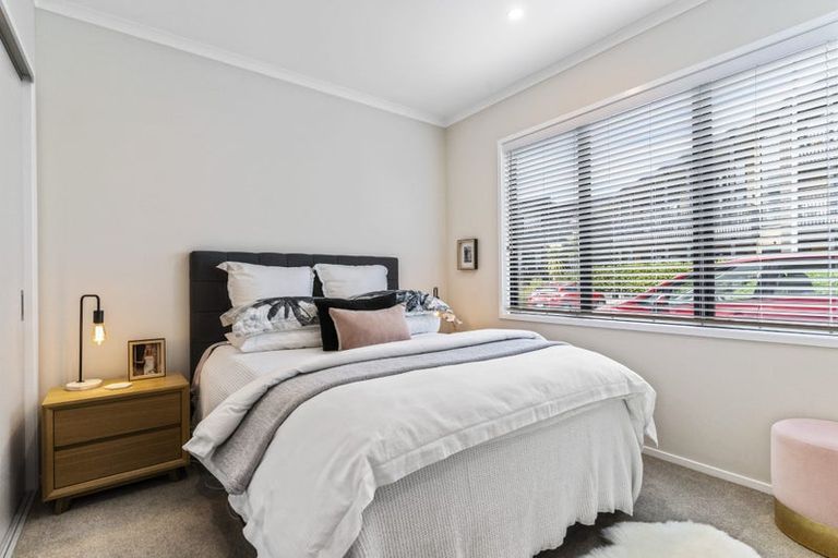 Photo of property in 62 Rangihina Road, Hobsonville, Auckland, 0616