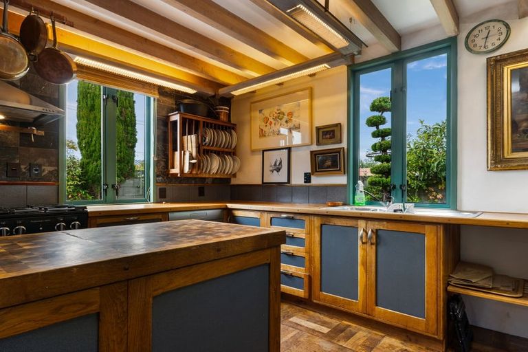 Photo of property in 19 Derby Street, St Albans, Christchurch, 8014