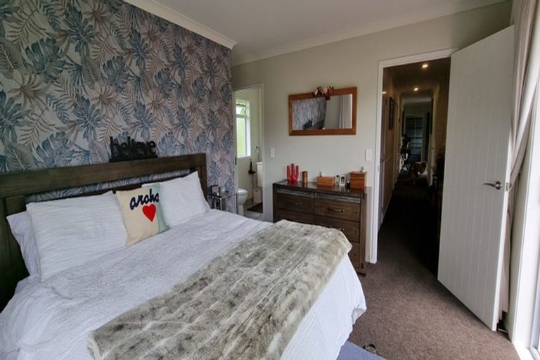 Photo of property in 49/500 Kinloch Road, Kinloch, Taupo, 3377