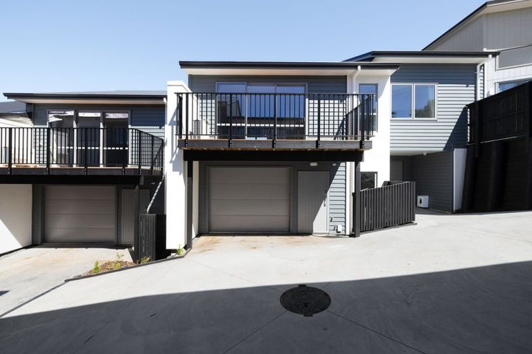 Photo of property in 4/6 Ruakiwi Road, Hamilton Lake, Hamilton, 3204