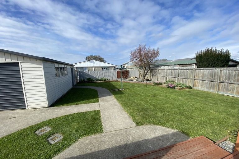 Photo of property in 32 Skerten Avenue, Hornby, Christchurch, 8042
