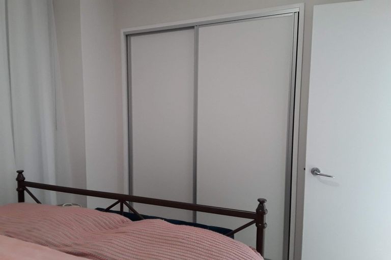 Photo of property in Hume House, 30/152u The Terrace, Wellington Central, Wellington, 6011