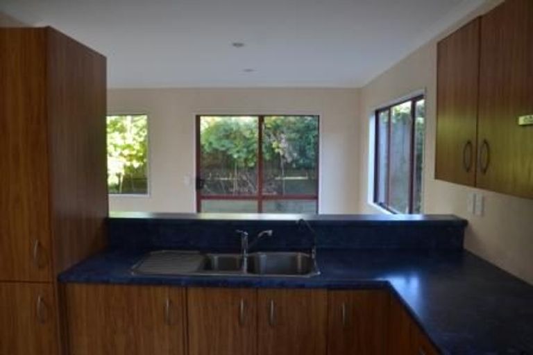 Photo of property in 12d Frankmoore Avenue, Johnsonville, Wellington, 6037