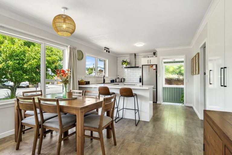 Photo of property in 19 Devon Street, Stoke, Nelson, 7011