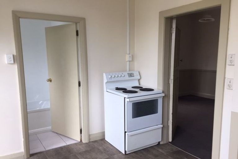 Photo of property in 34 Hopkins Street, Woolston, Christchurch, 8023