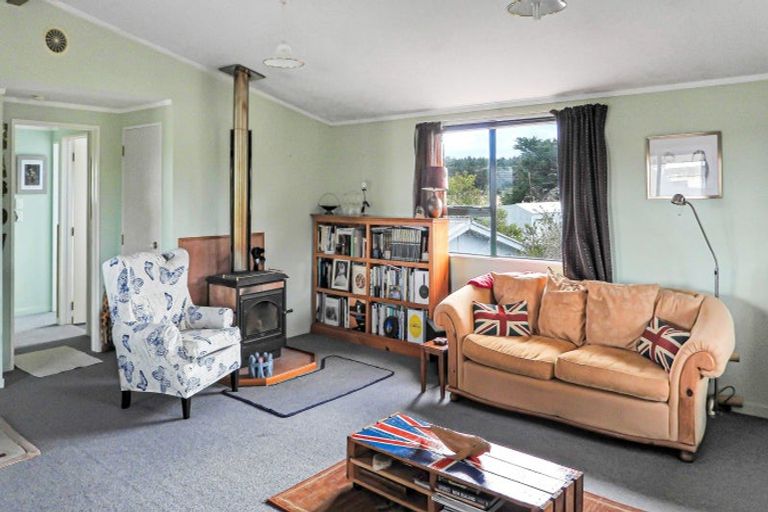 Photo of property in 1931 Parewanui Road, Parewanui, Bulls, 4894