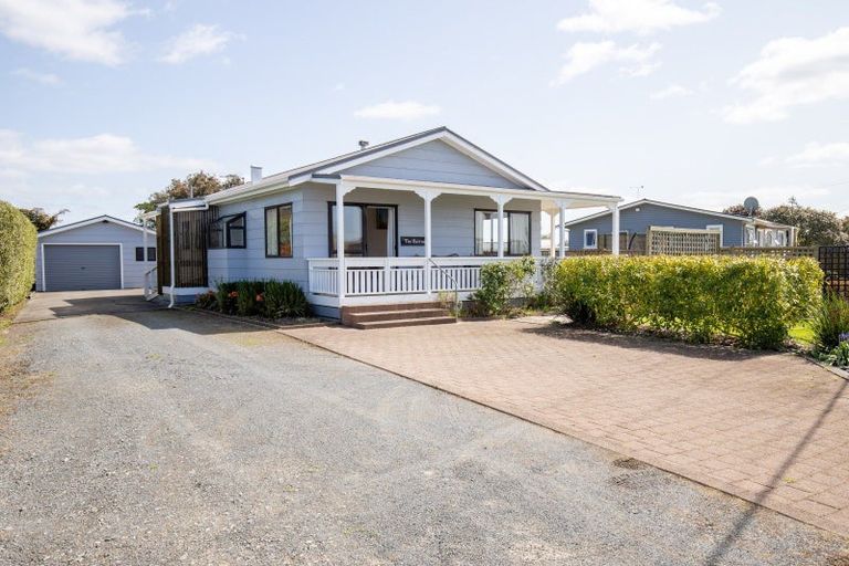 Photo of property in 59 Pipiroa Road, Ngatea, 3503