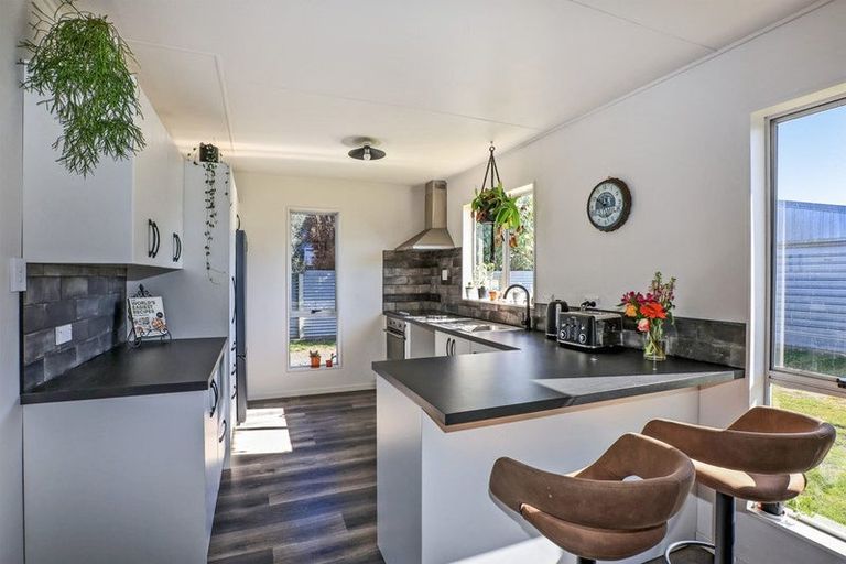 Photo of property in 16 Scott Drive, Flaxmere, Hastings, 4120