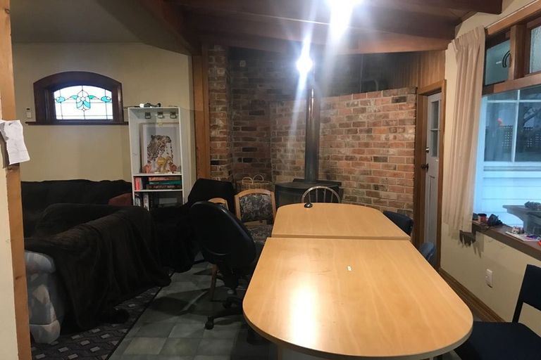 Photo of property in 184 Queen Street, North Dunedin, Dunedin, 9016