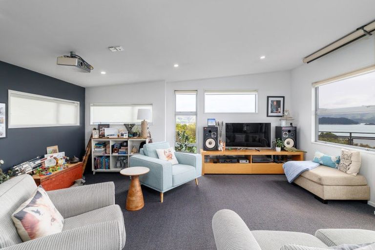 Photo of property in 5 Emerson Crescent, Diamond Harbour,  8971