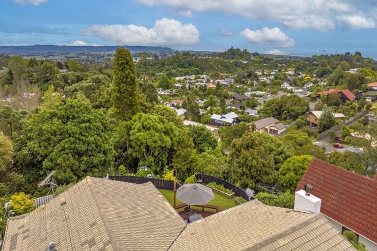 Photo of property in 28 Melville Drive, Whakatane, 3120