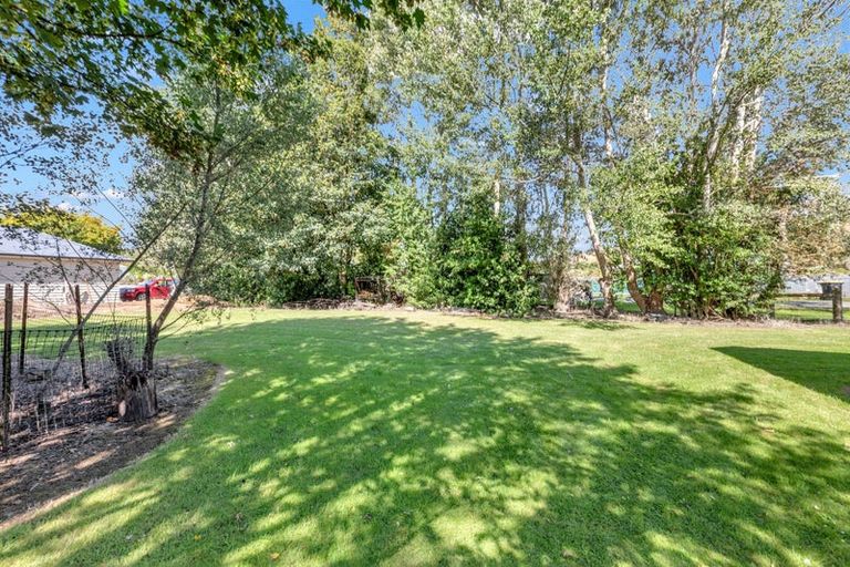 Photo of property in 25 Scotswood Street, Waikaia, 9778