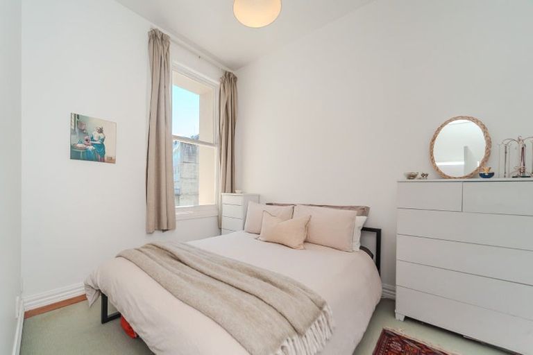 Photo of property in Columbia Apartments, 32u5 Cuba Street, Te Aro, Wellington, 6011