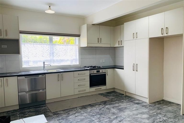 Photo of property in 1/68 Hoteo Avenue, Papatoetoe, Auckland, 2025