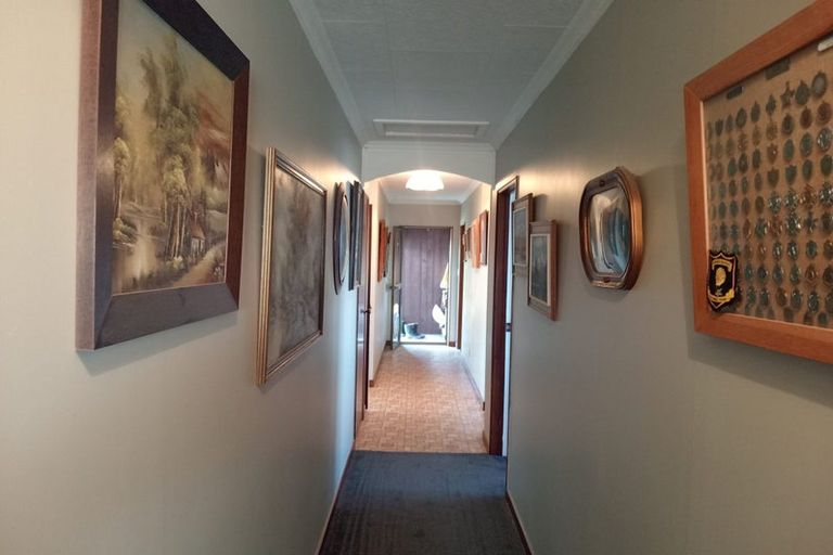 Photo of property in 5 Papatotara Road, Tuatapere, 9620