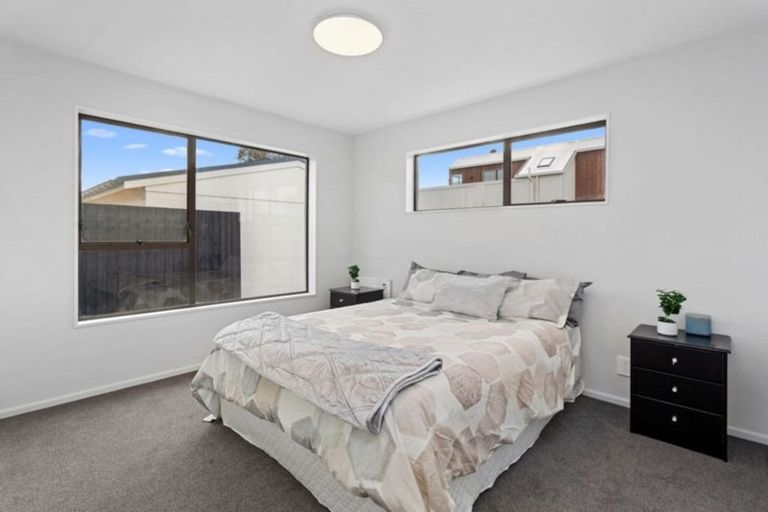 Photo of property in 91 Beachville Road, Redcliffs, Christchurch, 8081
