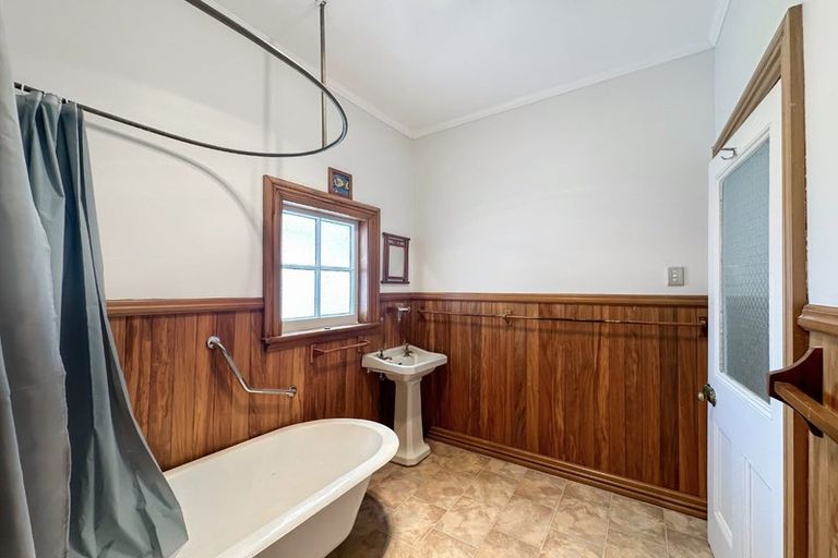 Photo of property in 37 Salisbury Avenue, Whanganui East, Whanganui, 4500